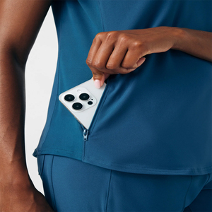 Nouvel ensemble d'uniformes médicaux personnalisés pour infirmières : tenues d'infirmières et blouses médicales tendance - Product Image 5