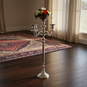 Candelabro de Plata Hecho a Mano de Alta Calidad con Diseño de Portavelas y Cuenco para Flores, Ideal para Decoración Floral de Bodas, en Venta - Product Image 1