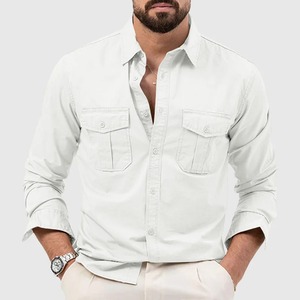 Chemise en twill de coton 100% kaki pour homme, manches longues, coupe ajustée élégante avec poches avant, style tendance. - Product Image 1