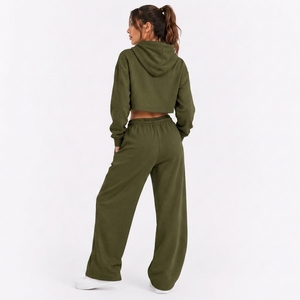 Conjunto de dos piezas cómodo para mujer, top y pantalones de corte relajado, perfecto para descansar, correr y estilo casual. - Product Image 2