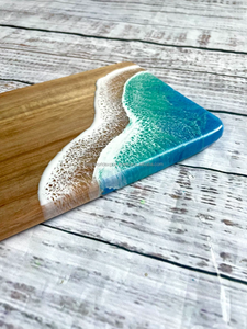 Tablero de charcutería de resina de madera Falak World Export con efecto océano para el corte de la cocina casera - Product Image 3