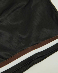 กางเกงบาสเก็ตบอลตาข่ายโพลีเอสเตอร์สองชั้นพิมพ์ลายโลโก้ตามสั่งสำหรับผู้ชาย แฟชั่นลำลอง เอวยางยืด - Product Image 4