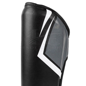 Protège-tibias pour hommes, construction robuste, design léger, ajustement confortable pour l'entraînement quotidien et la pratique, avec des matériaux durables - Product Image 6