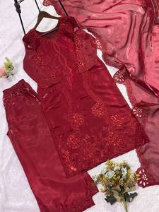 Elegante Traje de Salwar Kameez Pakistaní de 3 Piezas en Color Rojo Granate, con Bordado, para Bodas y Fiestas - Product Image 5