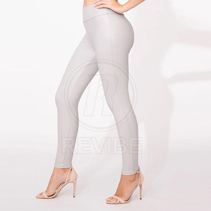 Legging en cuir tendance pour femme – Qualité supérieure, décontracté, respirant, taille mi-haute, coupe ajustée, extensible et confortable pour toutes les saisons – Style urbain - Product Image 4