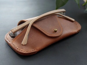 Professional Leather <b>Glasses</b> Cover Hard Wearing Full Grain Leather Sleeve Wholesale Bulk Quantity LGC-0159 - Product Image 2