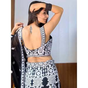 Prodigioso Lehenga Choli de Georgette con Bordado de Hilo Negro para Boda - Product Image 2