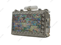Pochette de soirée de luxe artisanale en nacre, mode estivale, avec cadre en laiton argenté et incrustation de coquillages naturels, sac à main de créateur en métal pour femme