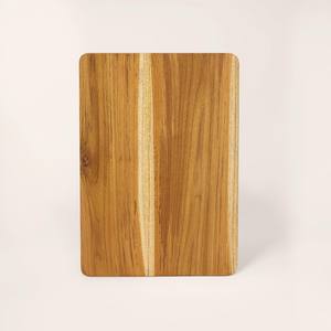 Planche à découper rectangulaire en bois 35 cm x 24,75 cm, épaisseur 1,5 cm, poignée antidérapante, compatible lave-vaisselle, écologique, durable - Product Image 5