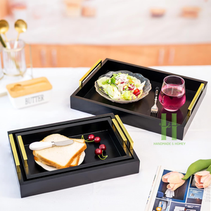 Plateau de service minimaliste en laque blanche Plateaux carrés laqués artisanaux de l'usine du Vietnam HNH Craft - Product Image 5