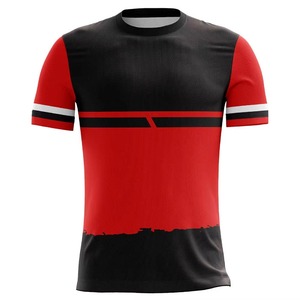 เสื้อฟุตบอลผู้ชายสั่งทำพิเศษ สีแดงดำ คอวี แขนสั้น ระบายเหงื่อได้ดี ผลิตจากโพลีเอสเตอร์ ทรงแอธเลติก เหมาะกับทุกฤดูกาล - Product Image 2
