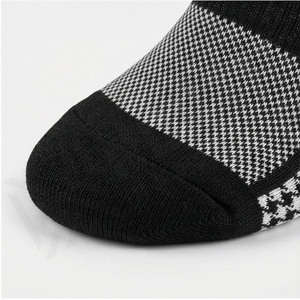 Crew <b>Socks</b> Plaid Pattern Black Gray Knitted Breathable Polyester Spandex Adult Casual Daily Wear Spring - Product Image 6