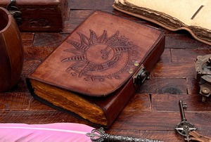 Journal relié en spirale en cuir Vedant Soleil et Lune, couverture rigide, livre des ombres vintage gaufré, cadeau - Product Image 4