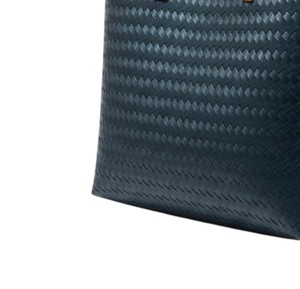 Bolsa y Bolso Ecológicos Hechos a Mano a Precio de Mayoreo, Material Plástico Entrelazado para Damas, para Compras Casuales y Viajes al Aire Libre - Product Image 3