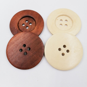 Botón de Madera Natural de 4 Agujeros, Botón Redondo de Madera para Manualidades y Decoración de Ropa - Product Image 6