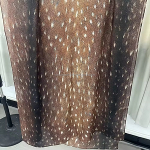 Hijab en modal de bambou Vela imprimé motif cerf, respirant et doux, tissé, pour femmes musulmanes – Collection 2026 à succès - Product Image 6