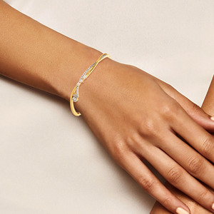 Elegant 14K Yellow Gold Lab Grown Diamond Round Brilliant Cut Women's <b>Bangle</b> <b>Bracelet</b> - Product Image 3