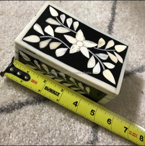 Caja de Recuerdos Rectangular Hecha a Mano de Resina de Hueso, Acabado Pulido, Solución de Almacenamiento Única de Estilo Vintage para Regalos - Product Image 5