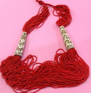 สร้อยคอประดับลูกปัดแก้วปะการังทิเบตสำหรับทุกเพศ - Product Image 3