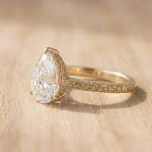 Bague solitaire vintage en or massif 10k 14k 18k avec diamant de laboratoire taille poire brillant 1 carat couleur E clarté VVS pour femme - Product Image 4