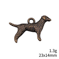 Breloque Terrier Airedale Debout 23x14mm en Alliage de Zinc Bronze Antique pour Souvenir Commémoratif de Chien