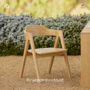Chaise de salle à manger en bois massif avec dossier incurvé, fauteuil en bois naturel pour restaurant, café, hôtel, villa, mobilier d'hôtellerie - Product Image 1