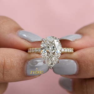 Anillo de Compromiso Solitario de Oro de 10K con Corte de Pera, Anillo con Banda de Diamantes Pavé, Joyería Elegante para Novia - Product Image 5