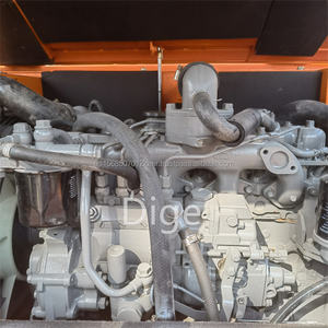 Excavatrice sur chenilles hydraulique miniature d'occasion Hitachi ZX70 7 tonnes avec moteur et pompe Yanmar, modèle 2018-2022, testée et inspectée - Product Image 6