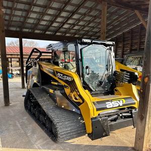 Achetez à bas prix la chargeuse compacte sur chenilles ASV RT135 avec moteur AC en aluminium pour usage industriel, livraison rapide disponible - Product Image 2