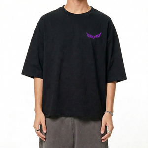 T-shirt en coton noir surdimensionné avec logo brodé en forme d'aile sur le devant, t-shirt décontracté à manches courtes et col rond pour homme - Product Image 2