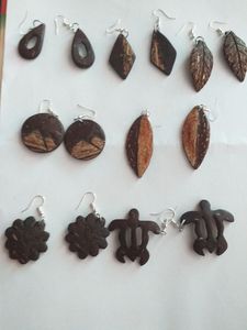 เครื่องประดับจากกะลามะพร้าวแท้ ดีไซน์เกาะทะเลที่ยั่งยืน - Product Image 6