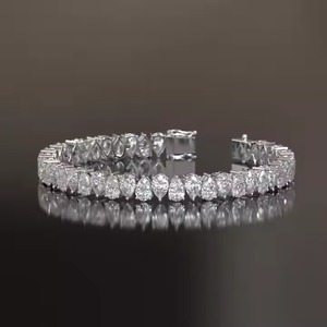 New Round Shape Moissanite Diamond Bracelet Bezel Setting 18K Yellow Gold Diamond Bracelet <b>for</b> Both <b>Men</b> and Women - Product Image 4