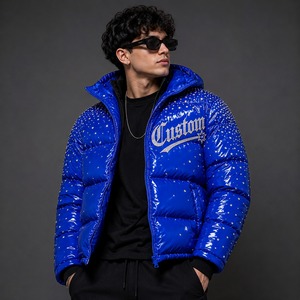 Chaqueta acolchada de PU azul personalizada para hombre, cuello alto, cierre de cremallera, estampado de lentejuelas brillantes, estilo urbano, relleno grueso de poliéster - Product Image 4