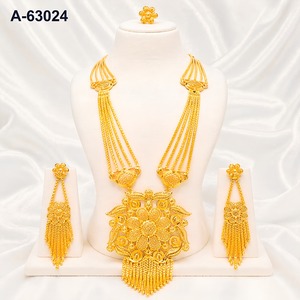 MOLL JEWELLERS Indian Bridal <b>Necklace</b> Set <b>Statement</b> Pendant Earrings Zinc Alloy Zircon Trendy Gold Silver Plated A-63018 - Product Image 5