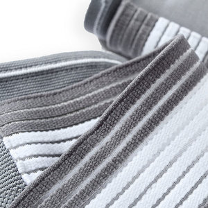 Knee <b>Wraps</b> for Weightlifting Training Strong <b>Stretch</b> Support for Squats Gym Workout Easy to Use Durable Material - Product Image 6