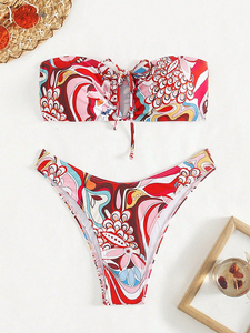 Venta al por Mayor de Tops Bandeau Estampados para Playa - Mini Bikini Sexy para Mujer con Cuello en V y Estampado Floral - Product Image 5
