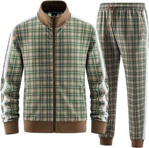 Conjunto Deportivo de Dos Piezas para Hombre, Estilo Urbano, Cierre Frontal con Cremallera, Dobladillo y Puños Acanalados, 100% Algodón Transpirable - Product Image 1