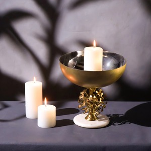 Bougie élégante faite à la main, sans BPA, résistante à la chaleur, en métal doré et argenté, sur piédestal, avec base en marbre, sculpturale, pour centre de table floral - Product Image 6