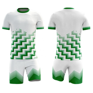 เสื้อทีมฟุตบอลระบายอากาศได้ดี สวมใส่สบาย กำลังเป็นที่นิยม ชุดฟุตบอลผู้ชาย สีพื้น ไซส์ผู้ใหญ่ ราคาส่งที่ดีที่สุดสำหรับชุดฟุตบอลขายส่ง - Product Image 4