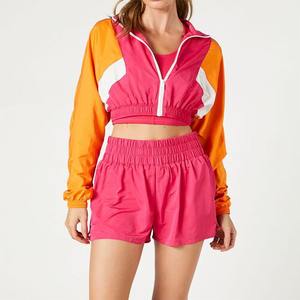 Conjunto Corto de Chaqueta Cortavientos para Mujer con Logotipo Bordado Personalizado, Conjunto de Pantalones Cortos de Nailon Transpirable para Mujer - Product Image 1