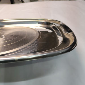 Plateau de service rectangulaire élégant en acier inoxydable avec poignées surélevées, finition miroir poli, qualité alimentaire, pour hôtel - Product Image 4