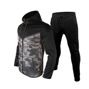 Survêtements d'entraînement pour hommes en coton respirant léger et confortable, de qualité supérieure et au design optimal, fabriqués au Pakistan - Product Image 3