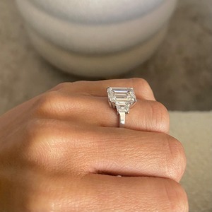 Classic Geometric Women's <b>Emerald</b> Cut Diamond <b>Ring</b> Prong Setting Rhodium Plated 925 <b>Silver</b> Engagement Band - Product Image 3