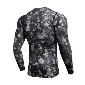 Fabricant pakistanais de chemises de compression de haute qualité, dernier design, en spandex et polyester, pour hommes, séchage rapide, respirantes, écologiques - Product Image 2