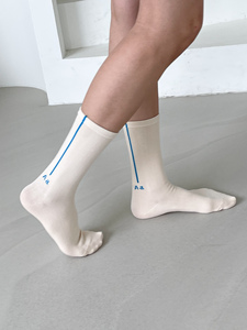 Calzini da Donna alla Moda Coreana in Cotone Pettinato Premium - Product Image 3