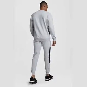 Ensemble de survêtement à capuche et pantalon de jogging, marque privée, vierge, pour homme, personnalisable avec impression, 2026 - Product Image 1