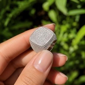 Anillo de Plata de Ley 925 con Diamantes Moissanite VVS, Diseño Cuadrado Acolchado, Estilo Hip Hop, Lujoso, para Uso Unisex - Product Image 6