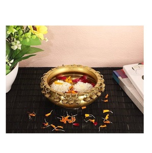Handcrafted Brass Metal Urli Bowl-Traditional <b>Indian</b> Wedding <b>Home</b> <b>Decoration</b> for Floating Flowers & Candles - Product Image 2