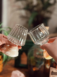 Copas de Cóctel Ecológicas Talladas en Concha de Caracol para Decoración Costera, Copas de Vino de Concha Marina para Fiestas y Celebraciones - Product Image 2