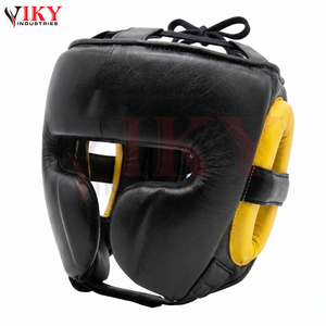 Kit de boxe personnalisé bicolore noir et jaune, équipement professionnel de sparring, gants à lacets, protège-tête, protège-guêtres. - Product Image 4